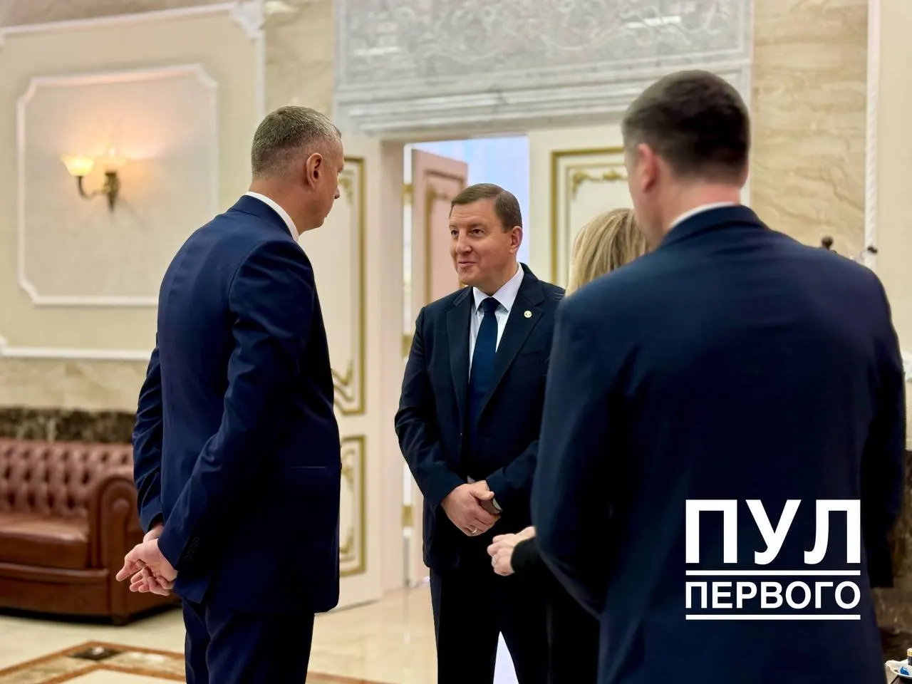 В Минске обсудили кооперацию в аграрном секторе, переработку сырья и запуск прямого авиарейса между регионами.