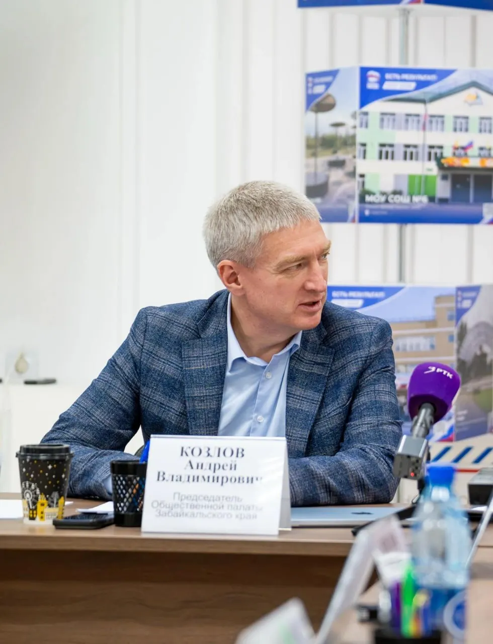 Край рассматривает законопроект о запрете продажи вейпов с 1 марта; руководители общественной палаты и бизнес-представитель критикуют аргументацию закона и требуют более надежной статистики и научной базы.