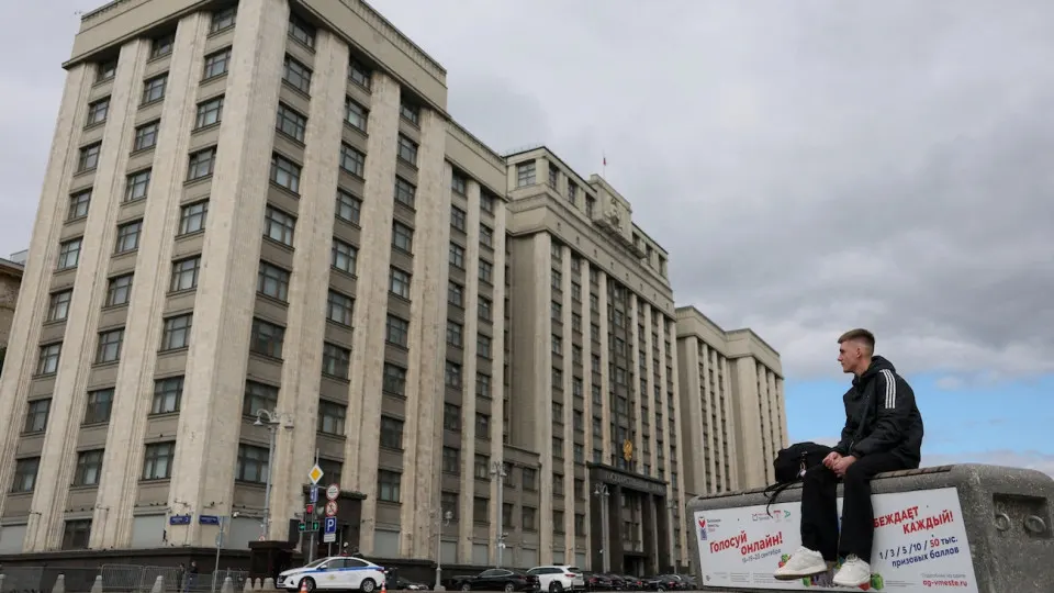 По декларациям депутатов 19-го созыва общие сбережения достигают 44,4 млрд рублей, а совокупные доходы превышают бюджеты регионов и крупных городов.