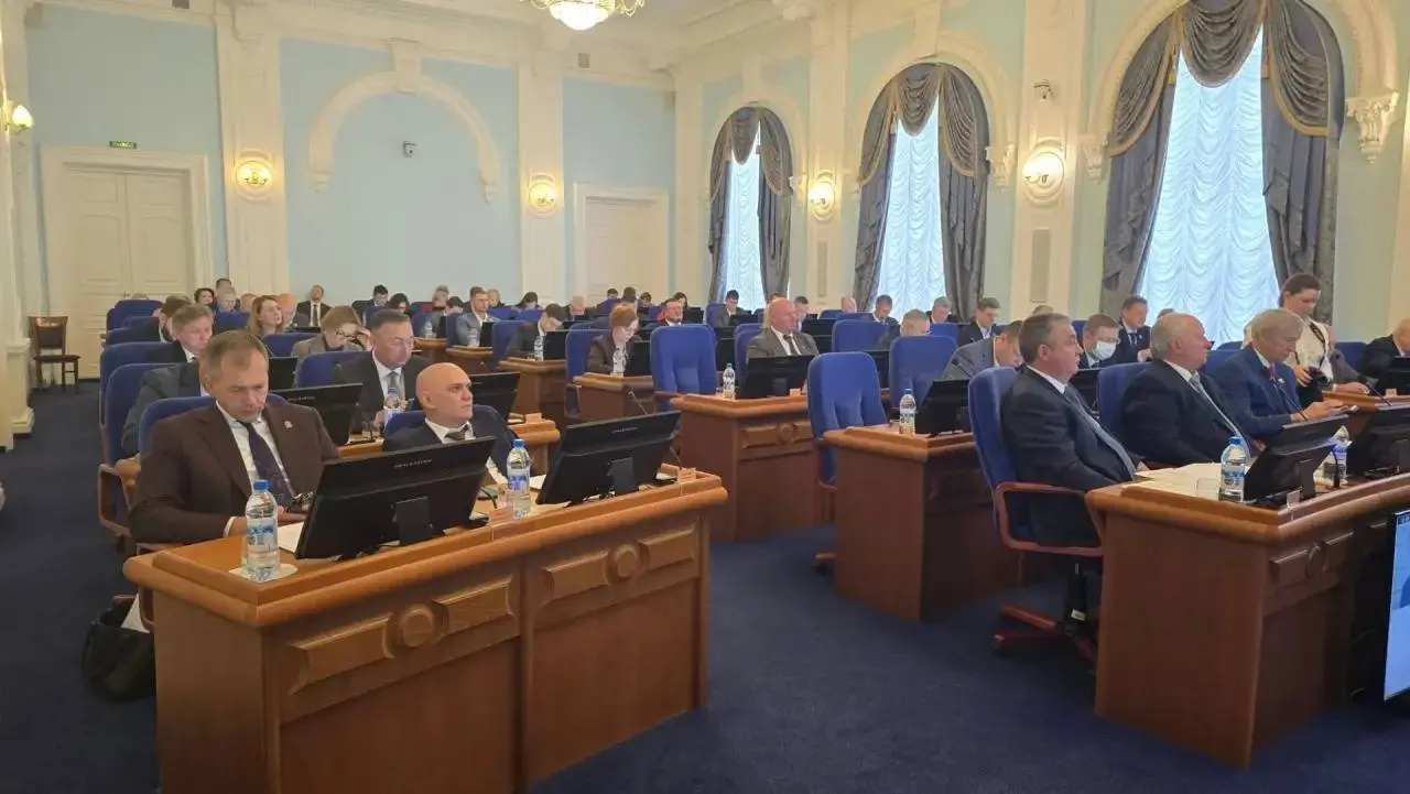 Законопроект предусматривает запрет розничной продажи вейпов и ограничение торговли табачной и никотинсодержащей продукцией в регионе.
