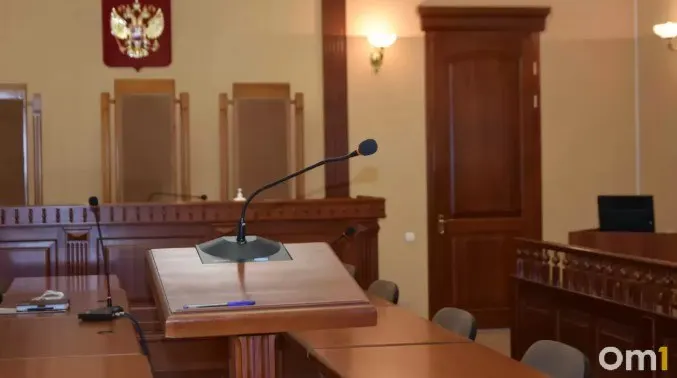 Денис Кришкевич задержан и взят под стражу до 3 февраля 2027 года; ранее компания была признана банкротом, следственные мероприятия прошли в офисах и доме предпринимателя.