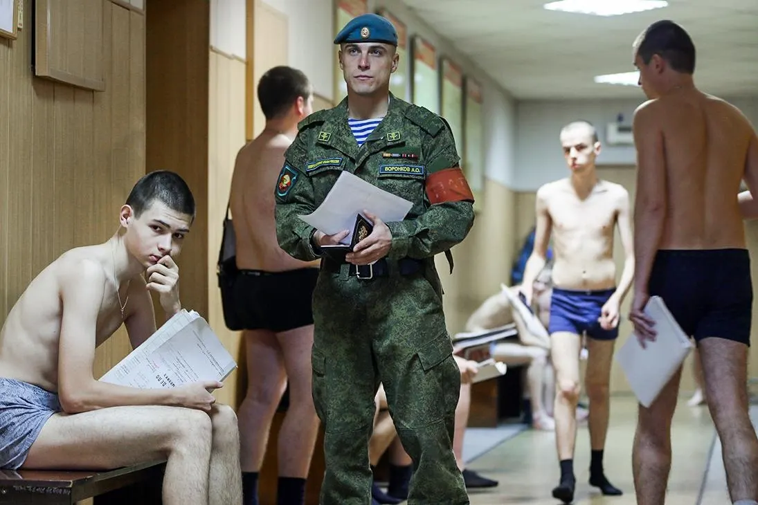 Рассылка Федеральной нотариальной палаты о временных ограничениях на явку по повестке может повлиять на граждан: от запрета на регистрацию ИП до ограничений на сделки с недвижимостью.